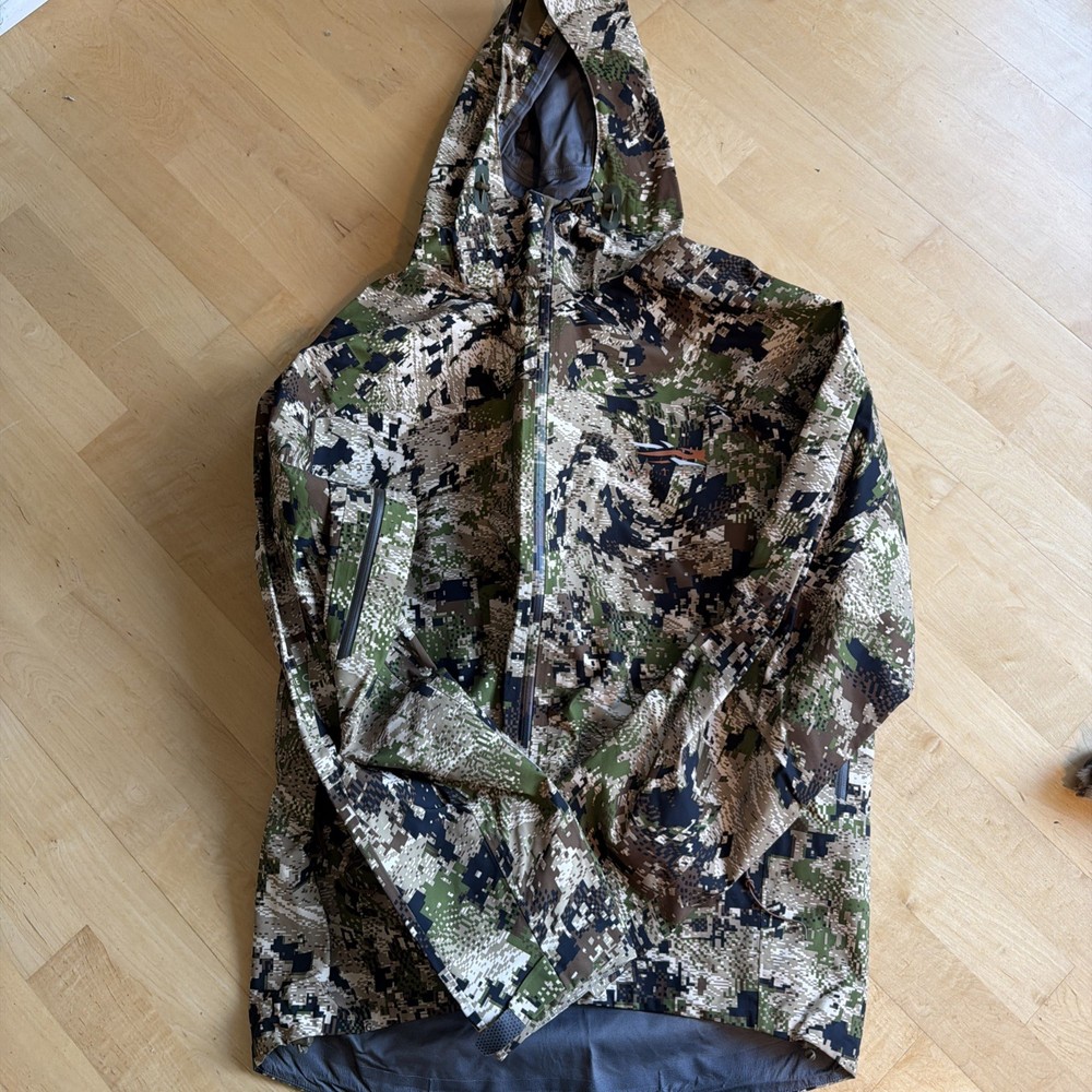 Sitka Cloudburst Jacket-Large