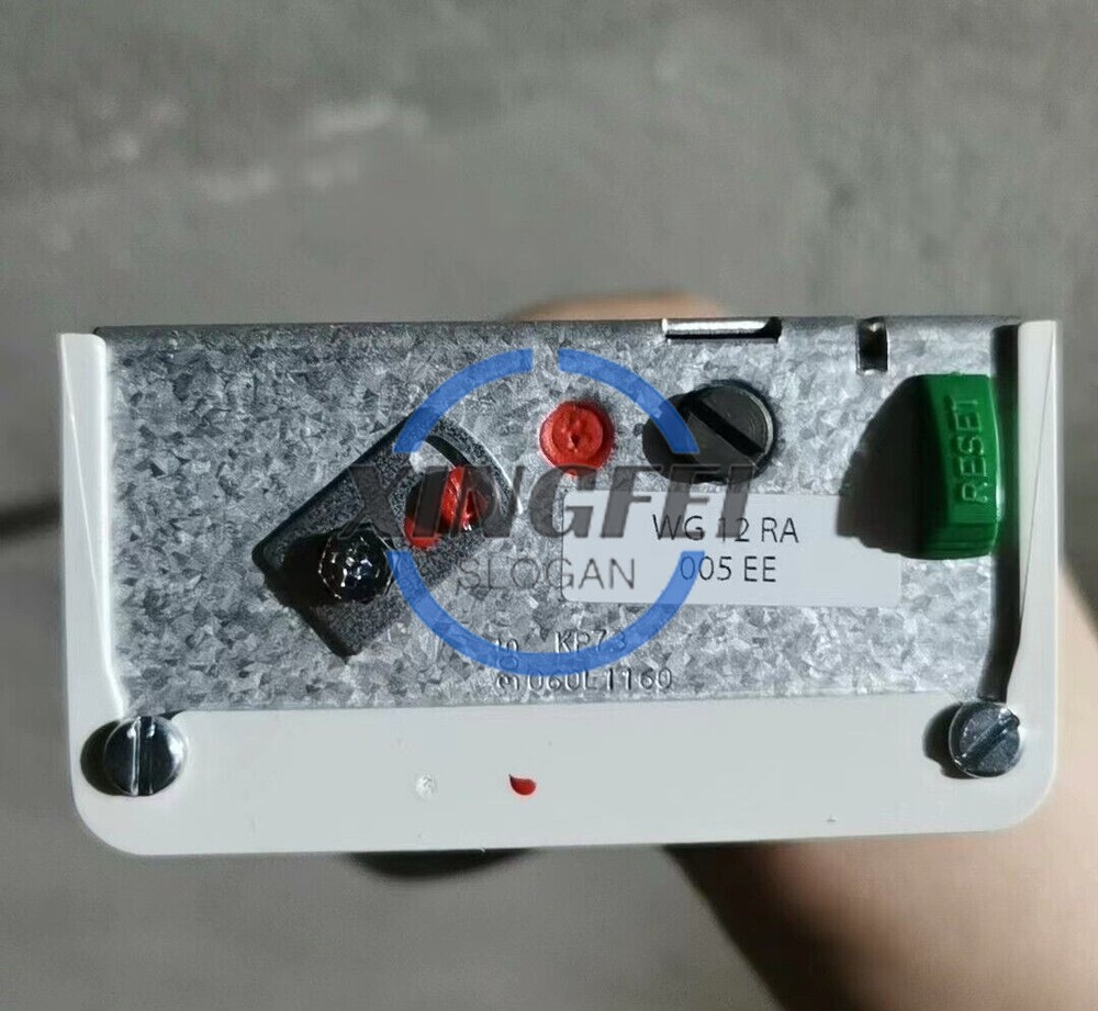 1PCS KP73 060L116066 Temperature controller NEW