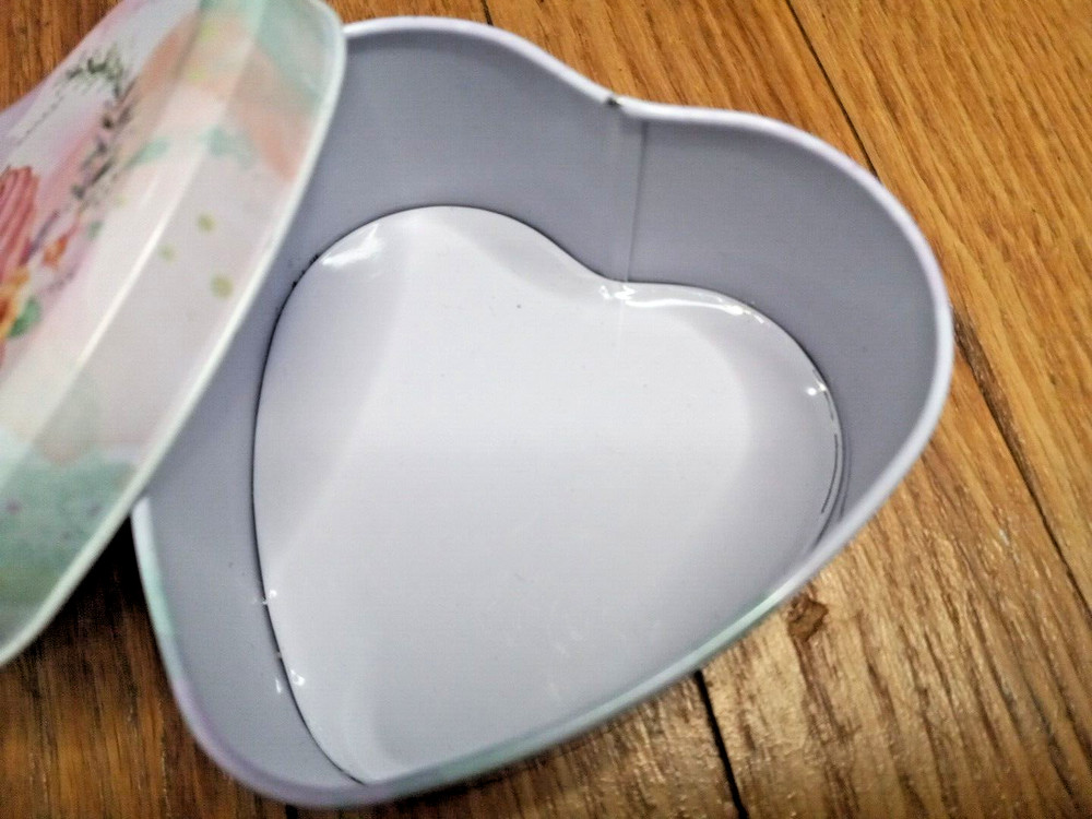 Unicorn Storage Tin Heart Shaped Small Decorative Unbranded Container