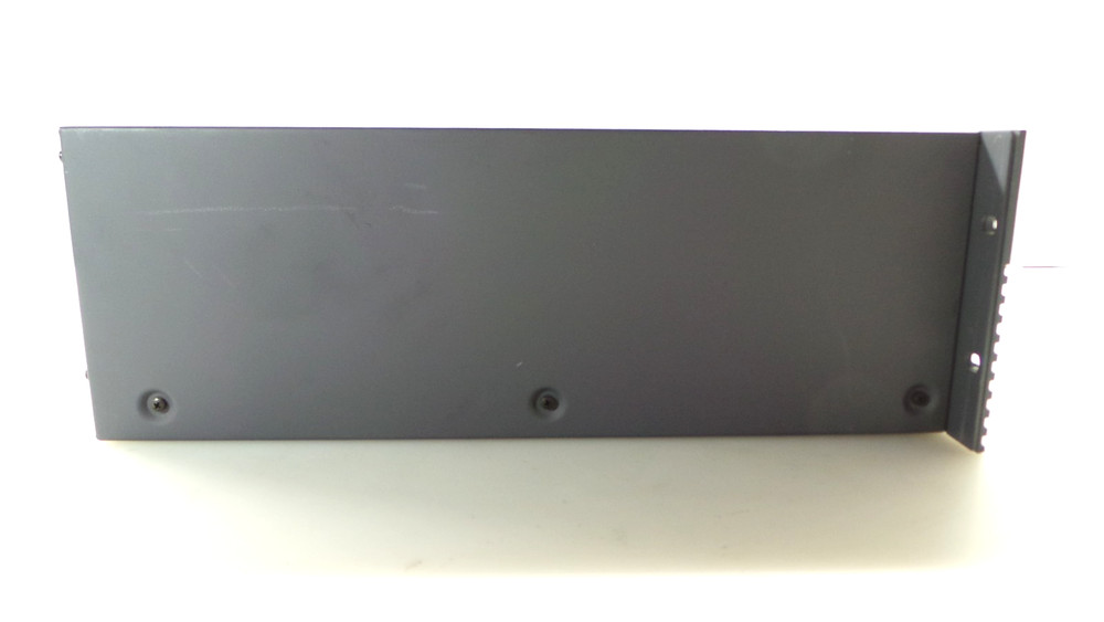 Electro-Voice EV Q66 2-Channel Power Amplifier Powers On, Working