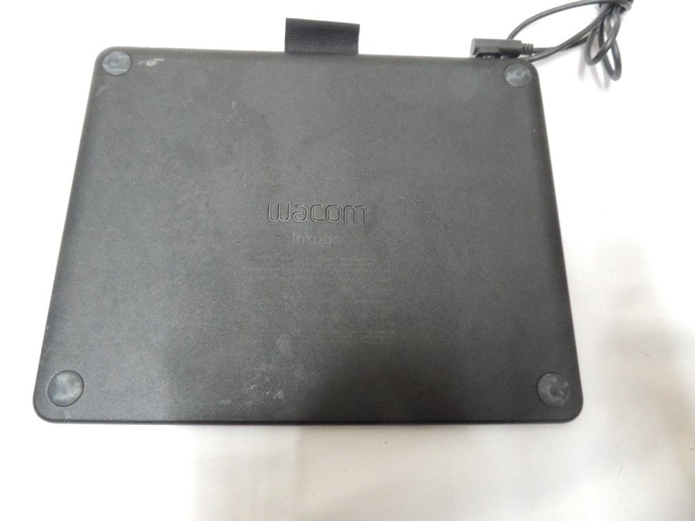 Wacom Intuos CTL4100 Wireless Drawing Graphics Tablet NO Pen