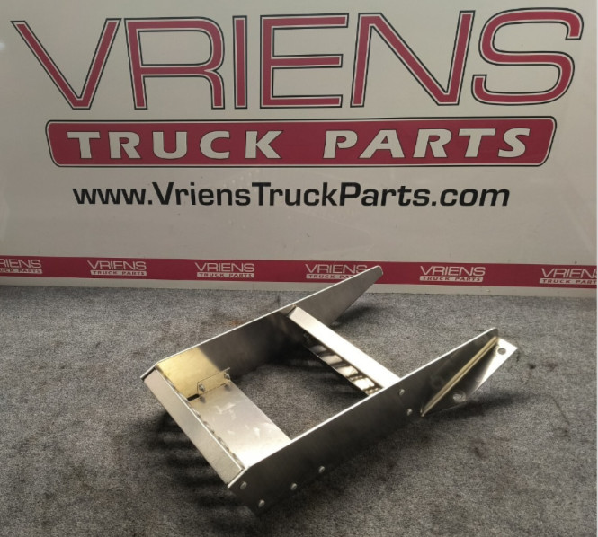 KENWORTH A82-1014 STEP ASSY-FRAME ACCESS