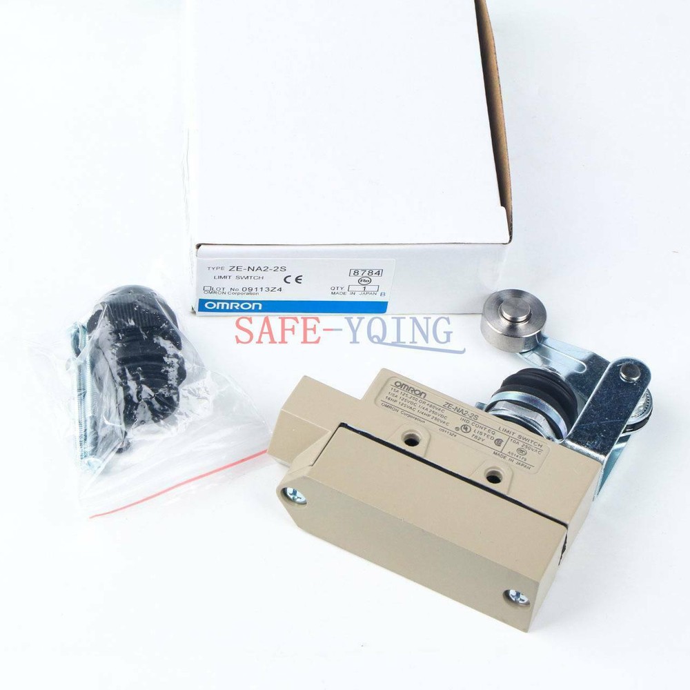 ONE Omron ZE-NA2-2S Limit Switch New
