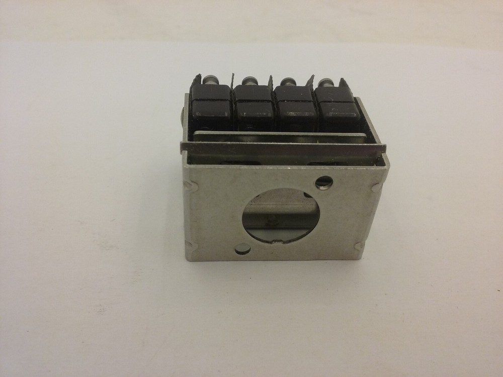 HONEYWELL MICROSWITCH 2DP-6924 PUSHBUTTON SWITCH 250V 5A NIB