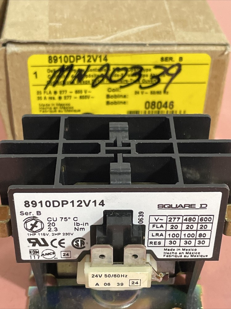 NEW W/Box 8910DP12V14 SQUARE D