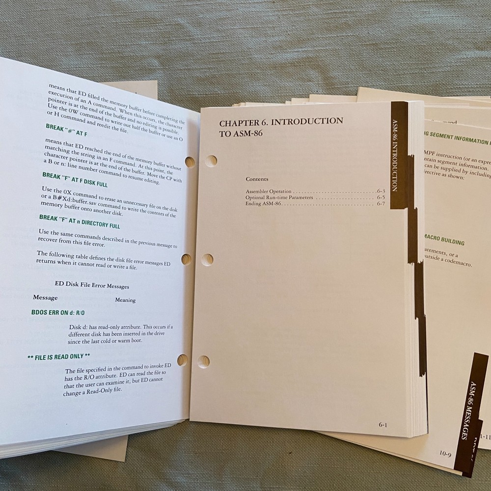 IBM Personal Computer CP/M-86 Operating System Language Series 1st Ed. 1982 Book