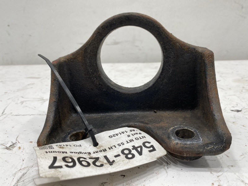 Freightliner MT55 Engine Mount 0130509000 (548-12967)