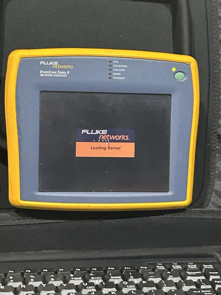Fluke EtherScope Series II , Network Assistant ES2-PRO-I W/Case,charge&keyboard
