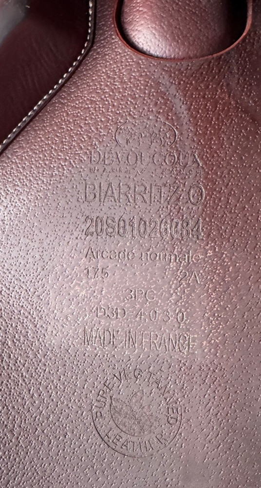 17.5" Devoucoux Biarritz O Saddle - 2020 - 2A - Full Buffalo