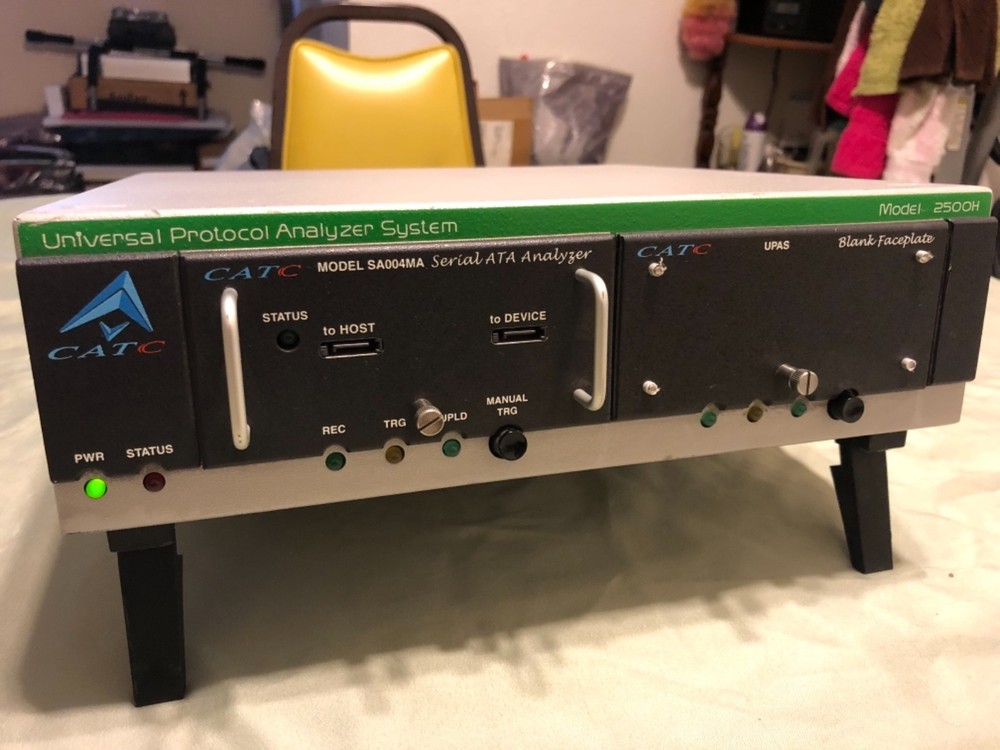 CATC 2500H Universal Protocol Analyzer System with SA004MA Serial ATA Analyger.