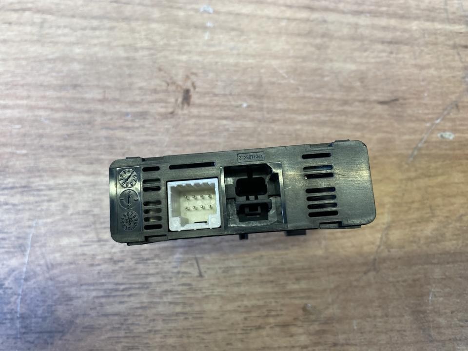 Control Unit Interface Renault Australia 2024 284H35397R
