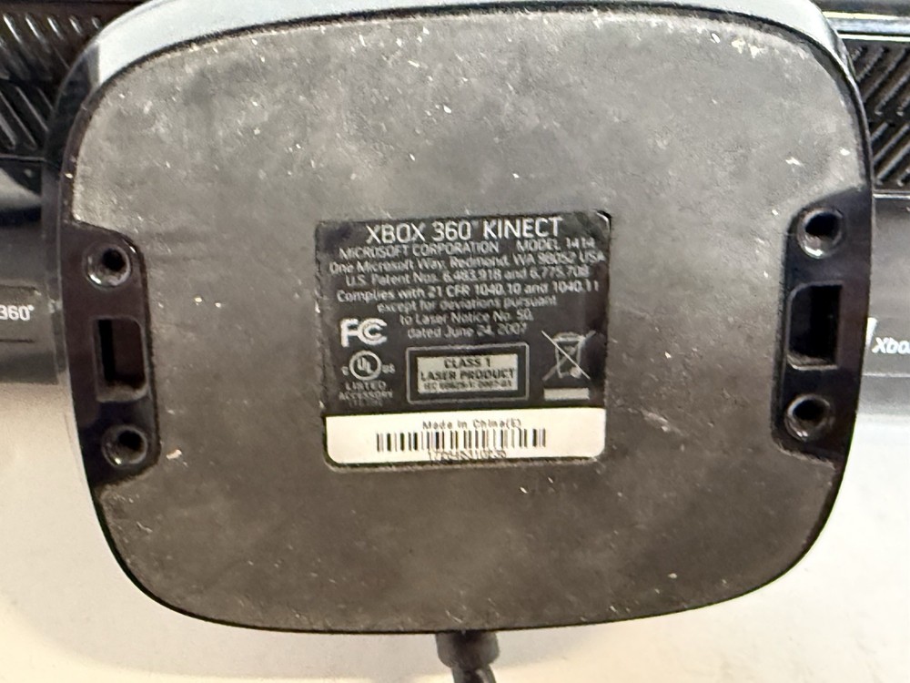 Microsoft Xbox 360 Kinect Sensor Bar Model 1414, Black