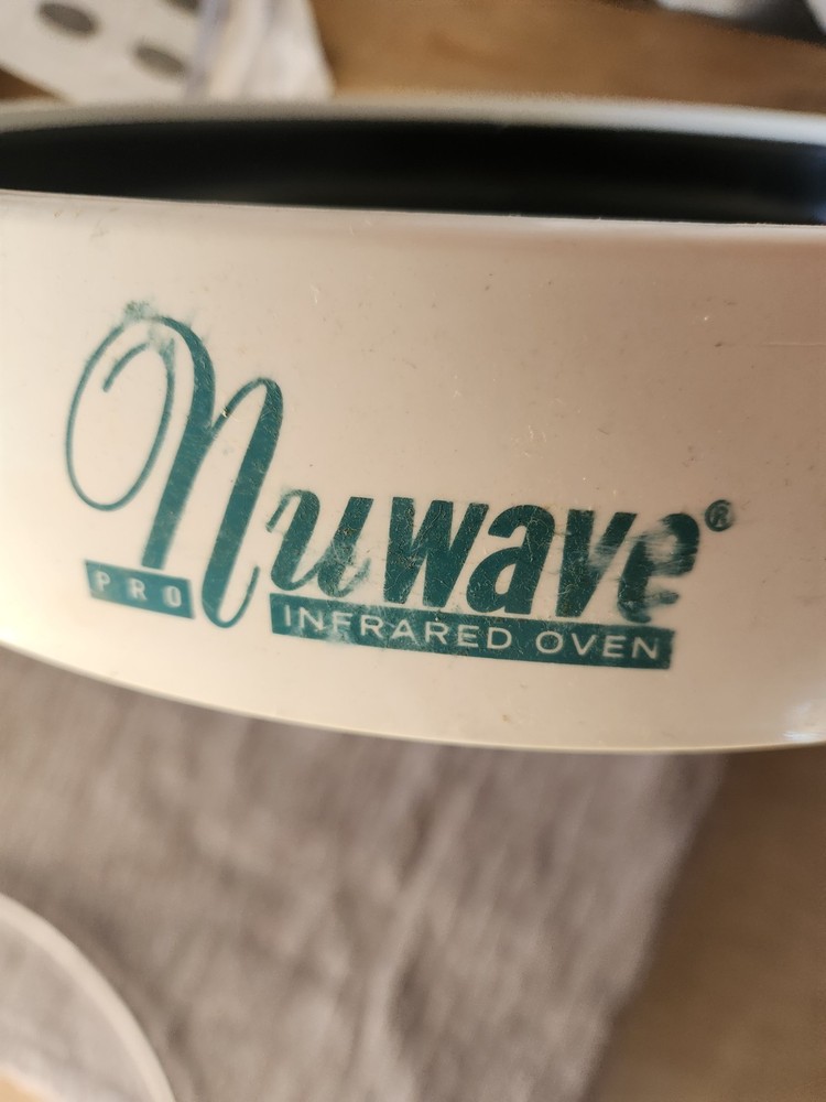 Nuwave Pro Digital Infrared Tabletop Oven Model: 20343 W/ Extender Ring & Case