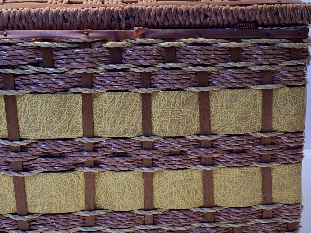 Large Wicker Sewing Basket Notions Keepsake Kit