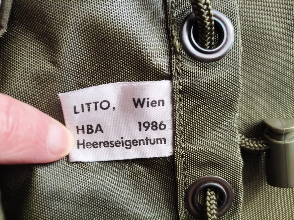 NOS Austrian Kaz-75 Rucksack with Buttpack