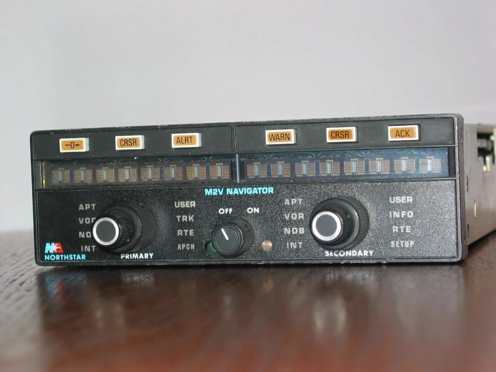 NORTHSTAR M2V NAVIGATOR WITH TRAY / RACK !!!