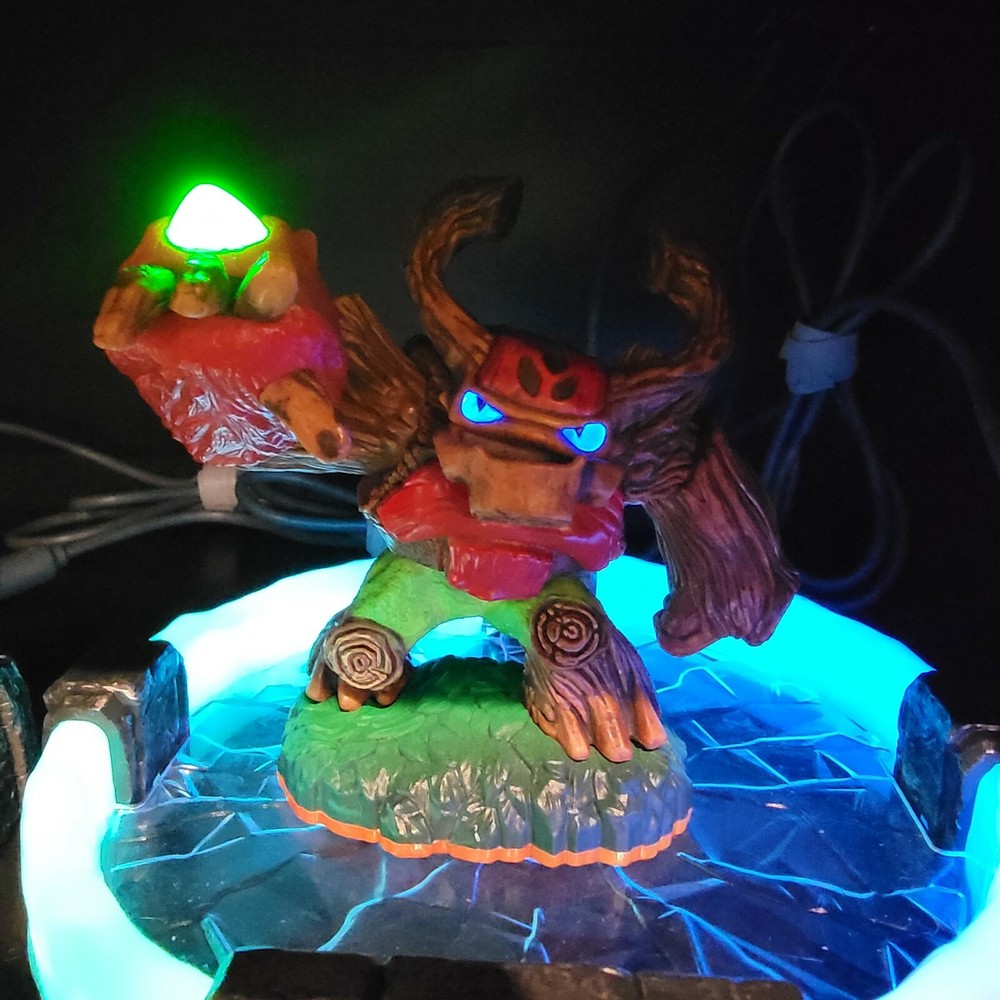 Skylanders GIANTS Character Figure: TREE REX (orange base)
