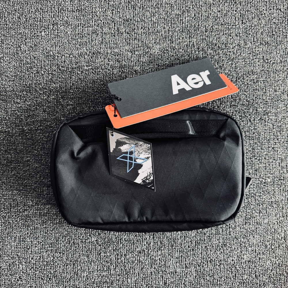 Aer Cable Kit 3 Tech Organizer Bag Black 2.6L X-PAC BNWT
