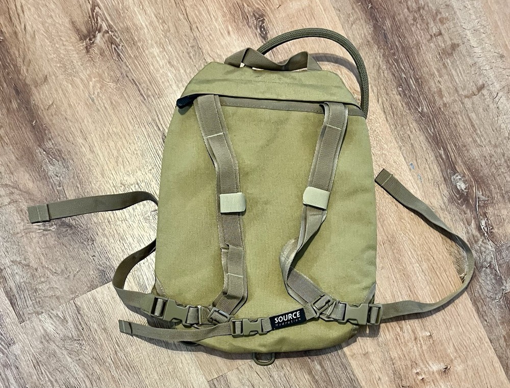 Source 3L Hydration Carrier Desert Tan W/ Bladder