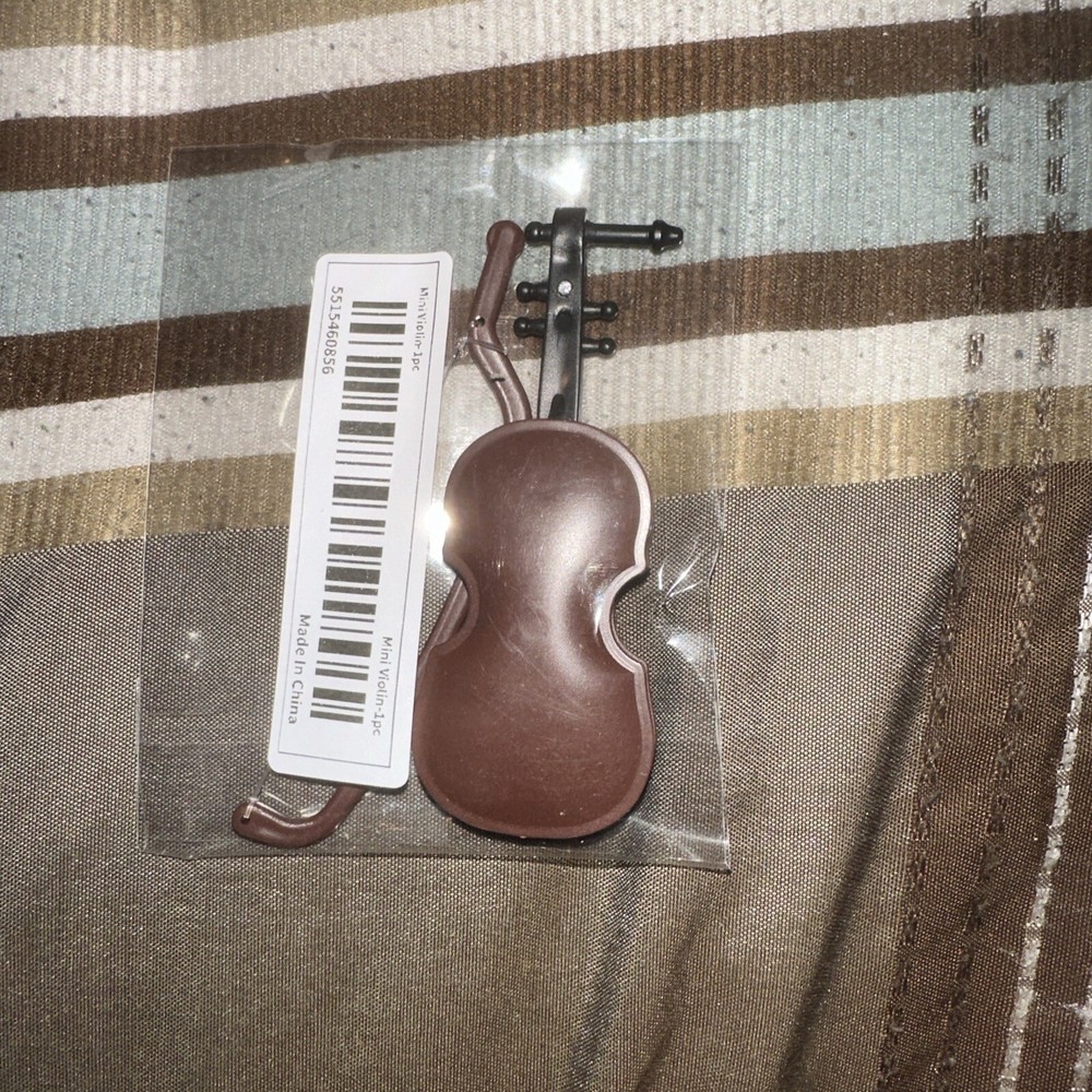 Mini violin