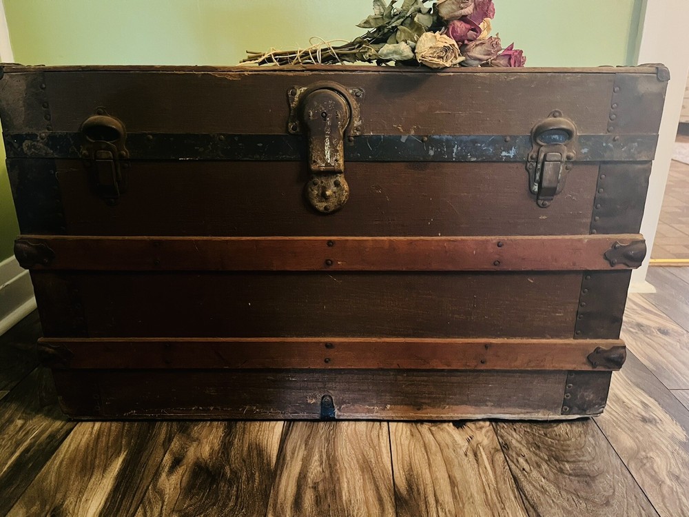 Woden Chest