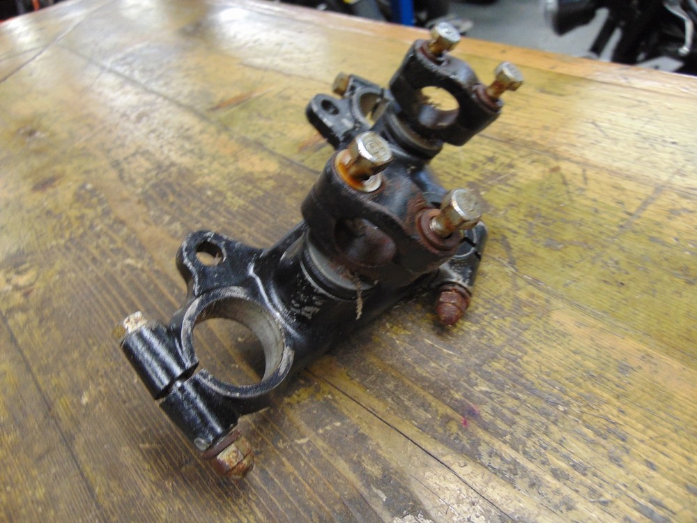 YAMAHA RD250DX TOP YOKE