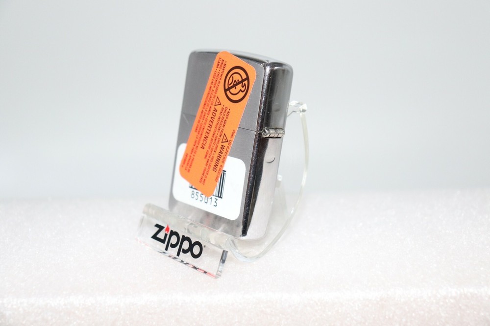 2012 Zippo Harley Davidson Split Emblem Lighter Factory Refurbished with Box