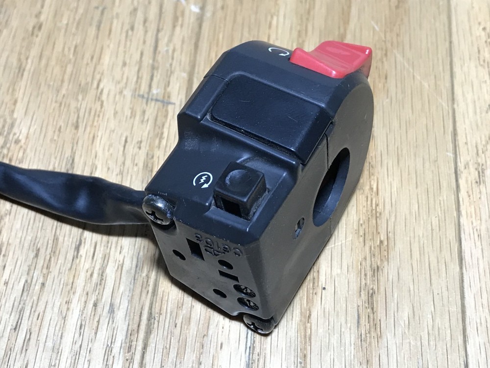 05 06 Ducati 749 999 OEM Right Bar Switch Control Engine Start Stop