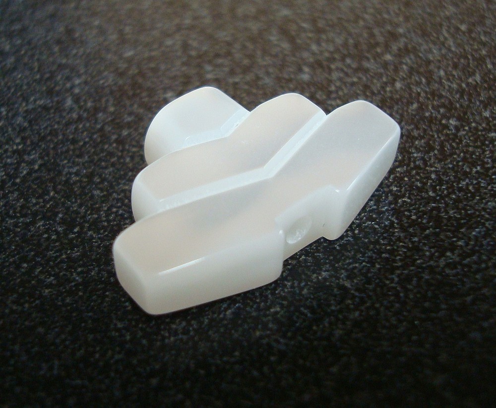 Grover 1090P Imperial 3-Step Pearloid Button Set