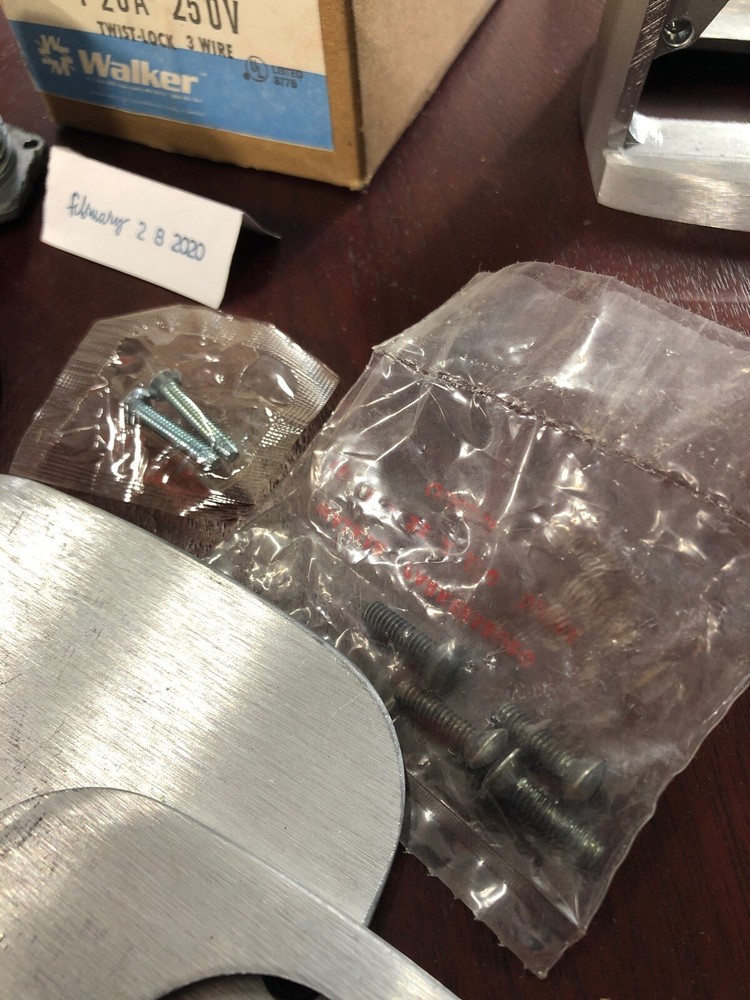 Walker Service Fitting 803STC Walkerbox Twist-Lock