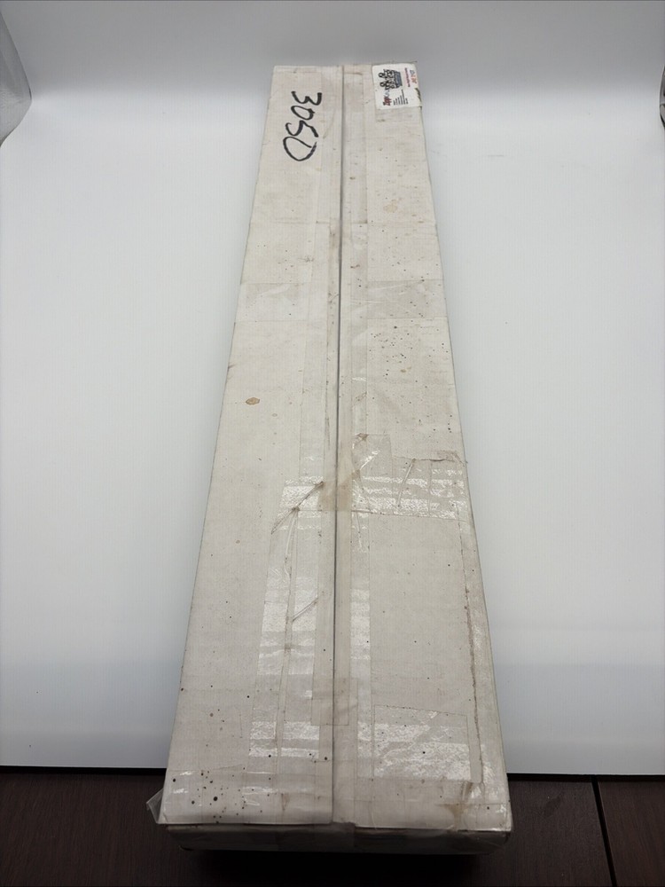JAE 12GT Outrigger 21 Nitro New Open Box Never Built