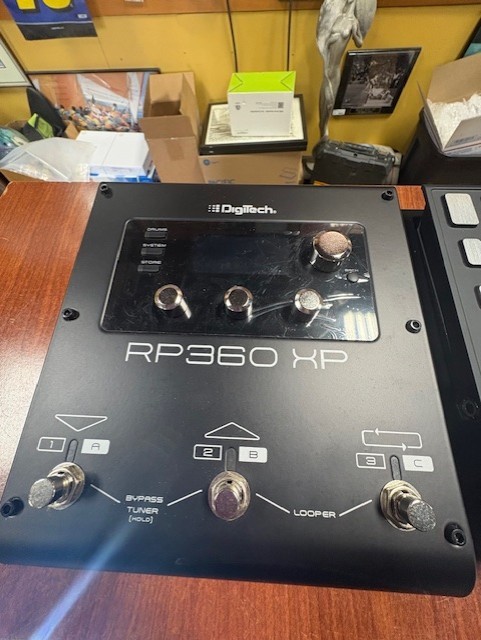 DigiTech RP360XPV-01 Black Guitar Multi-Effect Processor Pedal