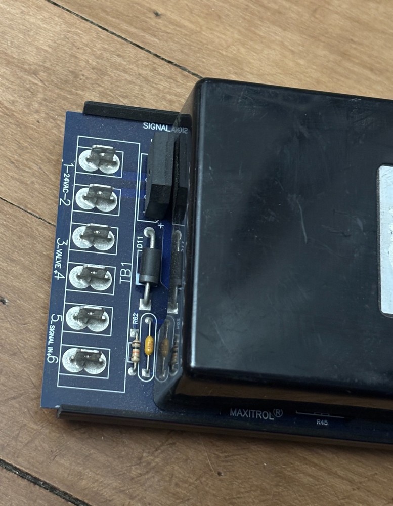 Maxitrol SC11S-B Signal Conditioner