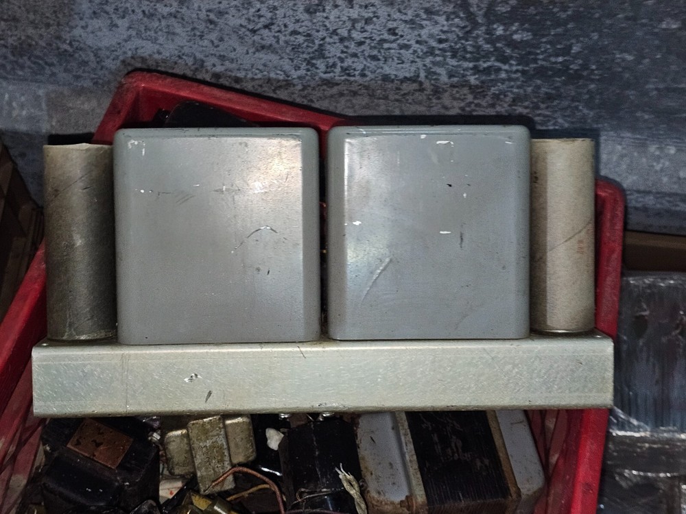 VINTAGE POWER SUPPLY