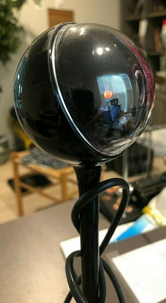 Logitech Orbital Web Cam Quick Auto Focus Base USB Cable Black 73" cable