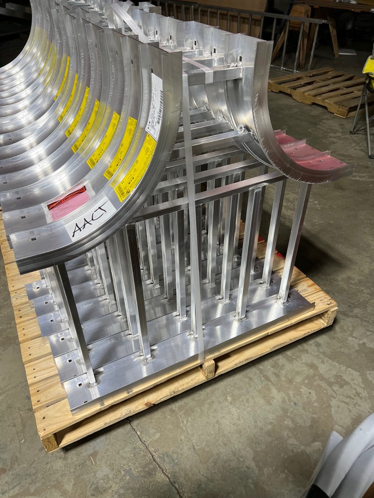 Eaton b-line 4a-24-09-ht12