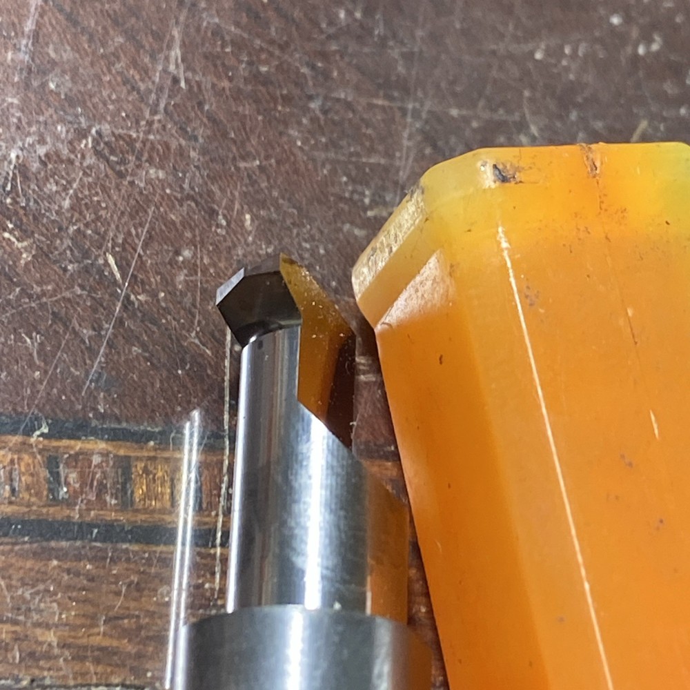 MICRO100 IAT-750-8 .512"MIN .750" MAX THREADING TOOL (I46)