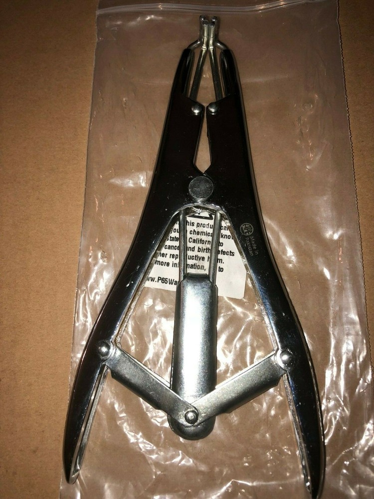 APE Durable Elastrator Tool Castrator Plier Castrate Dock Tail for Sheep Goats