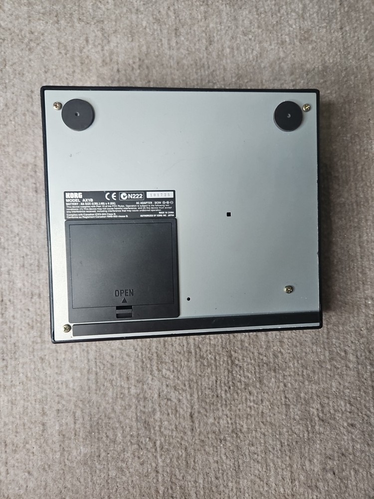 KORG ToneWorks AX1B Bass Multi Effect Processor Pedal + POWER SUPPLY