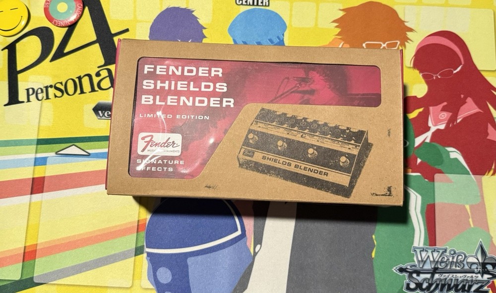 Fender Shields Blender Limited Edition Signed USB 43/100