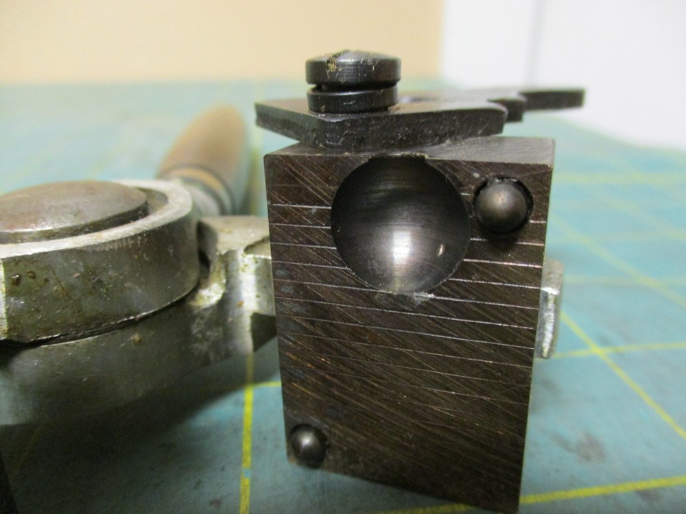 RELOADING TOOLS * BULLET MOLD * LYMAN/IDEAL * 490 RB * SINGLE