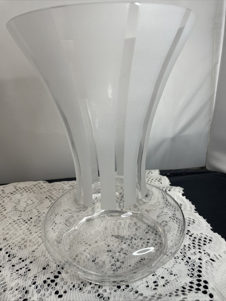 Frosted Stripe Pattern Crystal Vase By Studio Crystal
