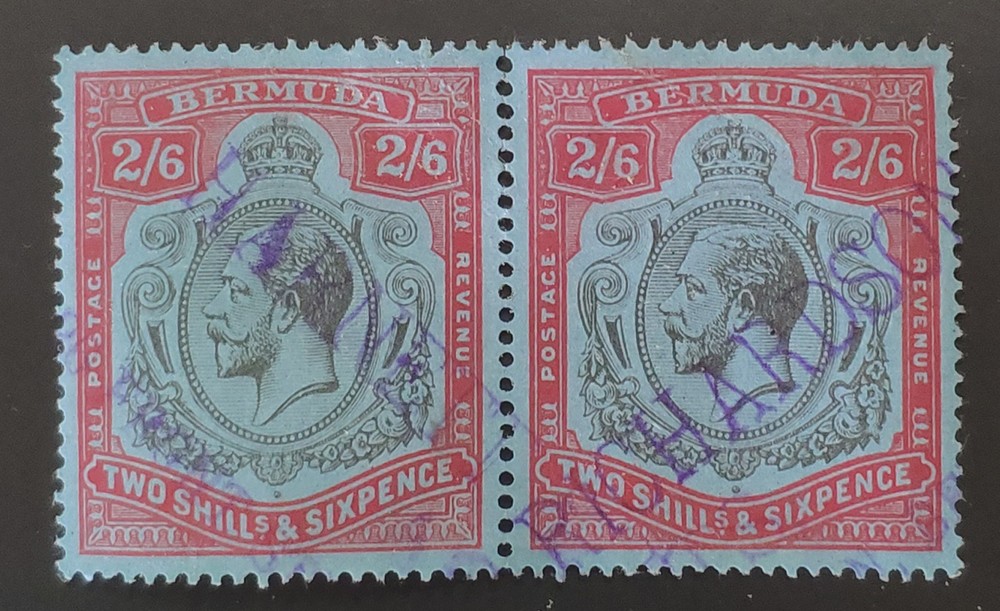 BERMUDA. GV. 1924/32. RARE ERROR! "Break in Scroll" 2/6d & other error? Used.