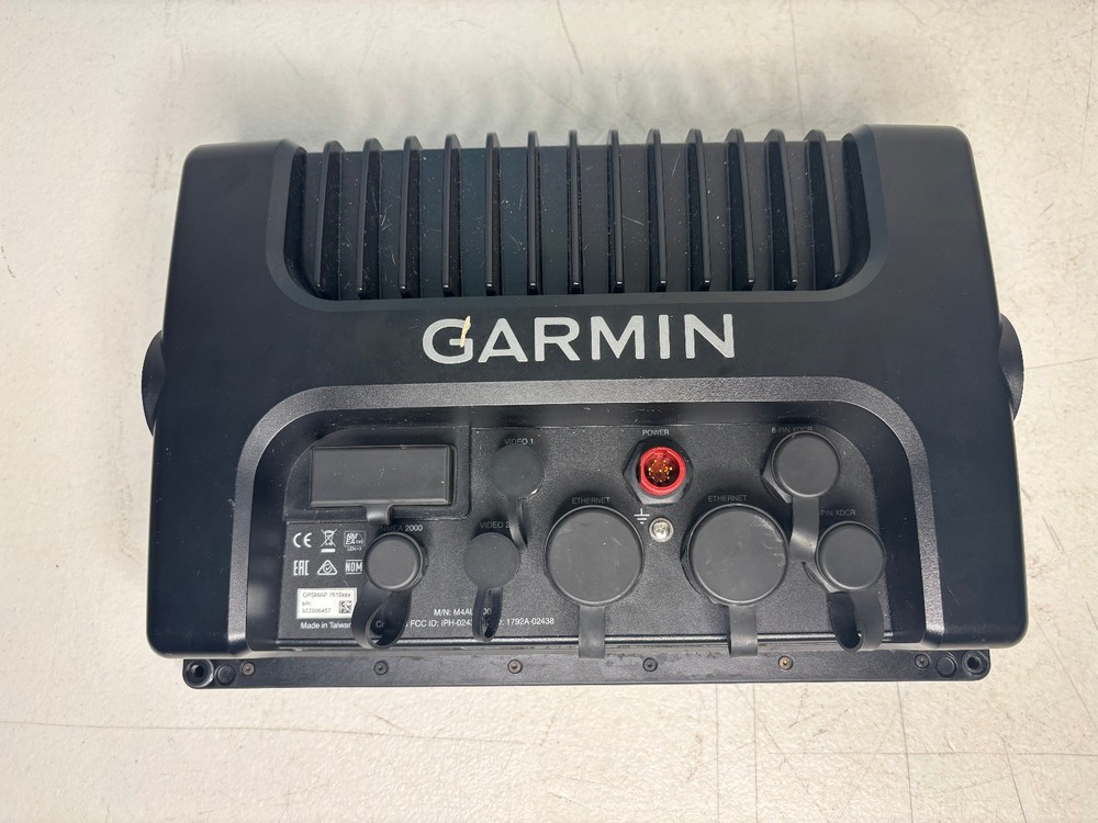 Garmin GPSMAP 7610xsv – 10” Touchscreen Chartplotter w/ Grid Remote *READ*