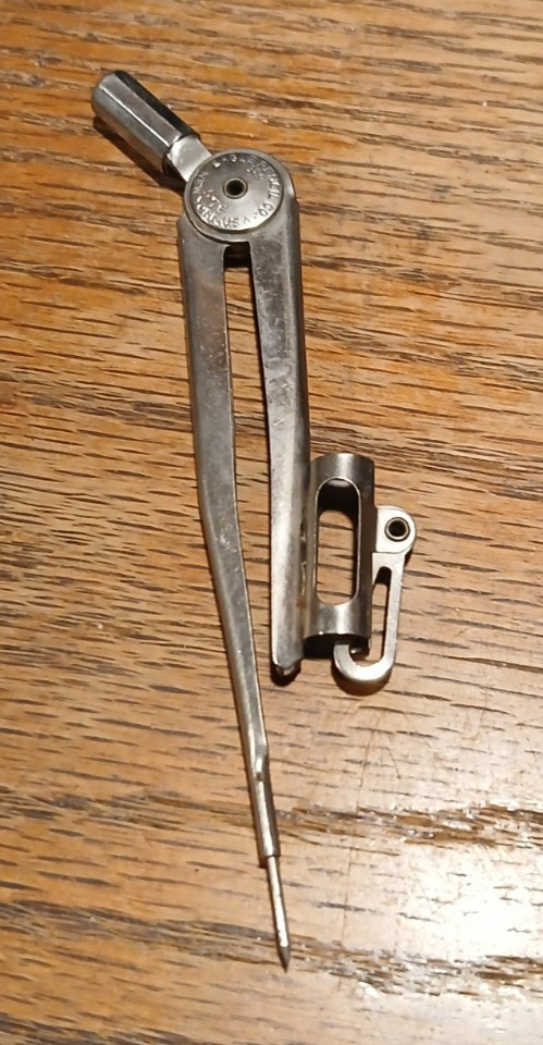 Vintage Eagle Pencil Drafting Compass #576