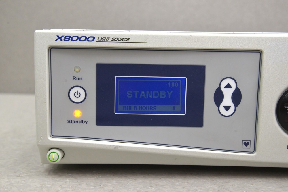 Stryker ENDOSCOPY X8000 Light Source REF 220-200-000