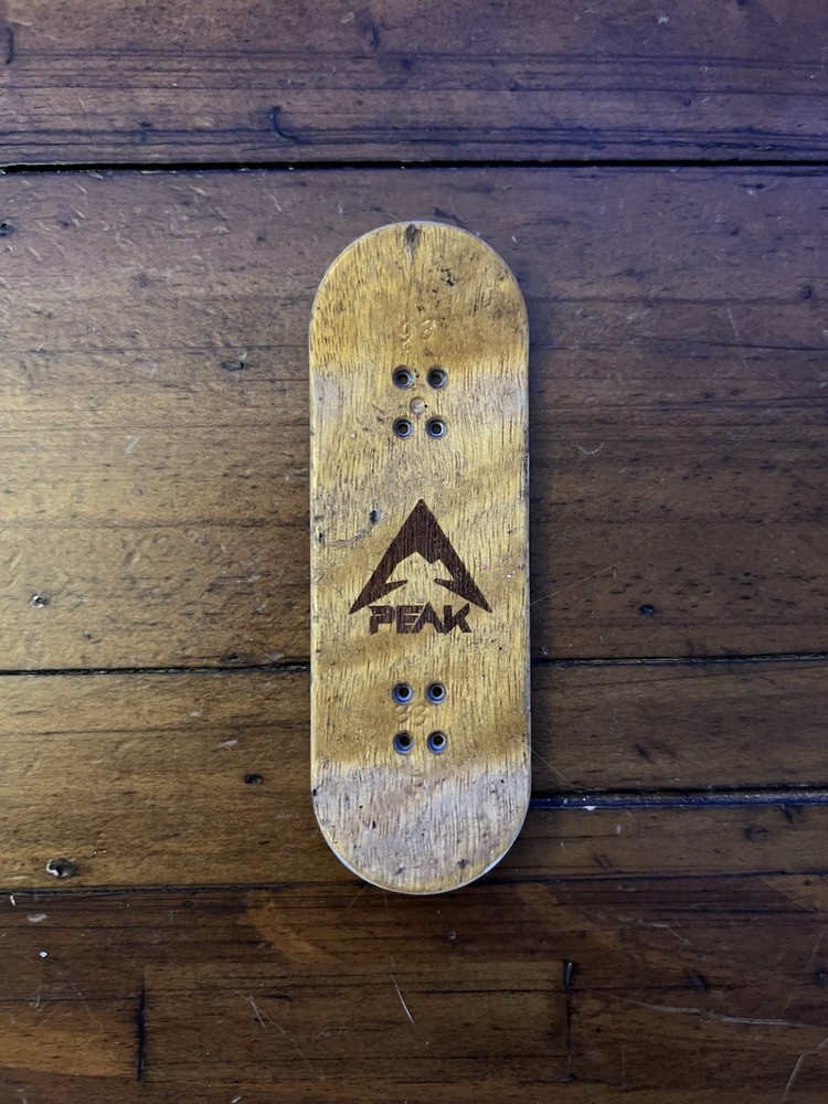 Peak Fingerboards 33mm Chevron Split Ply