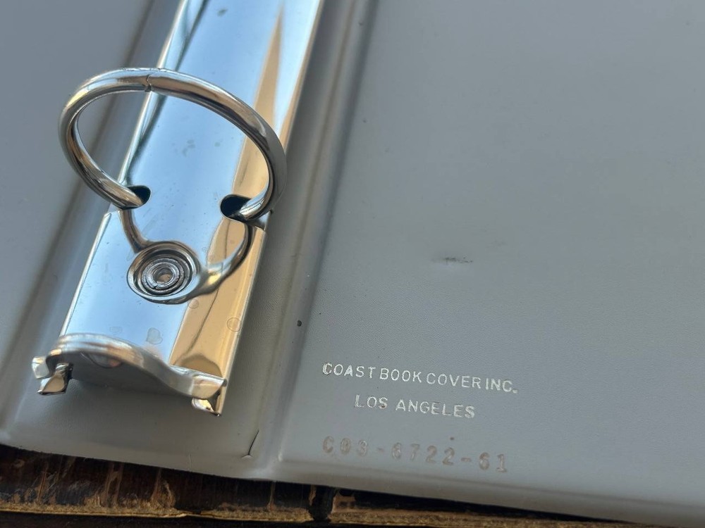 Apple Support Training Library binders, disks & update documents 1986