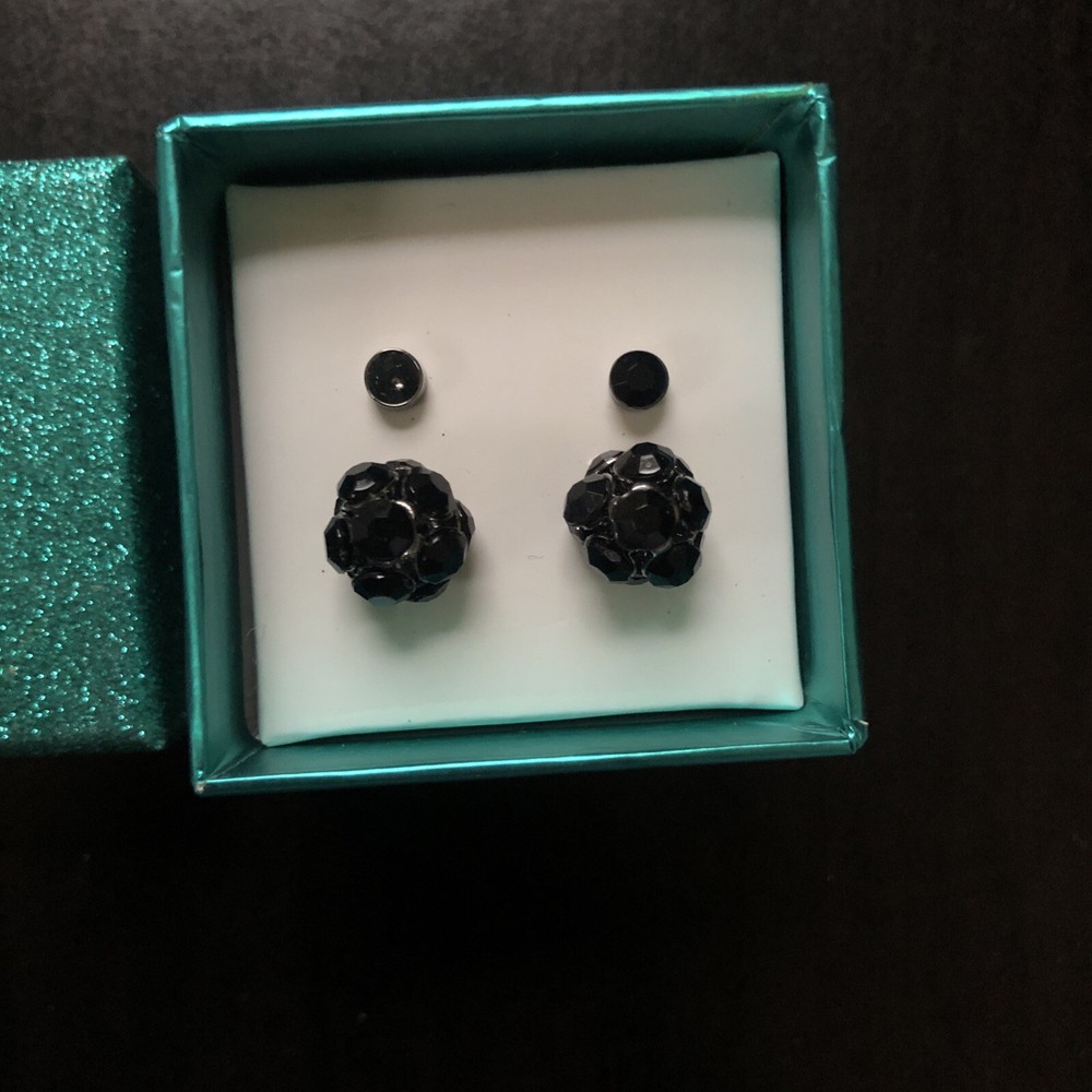 Vintage Black Stud Earrings Gift Box Set