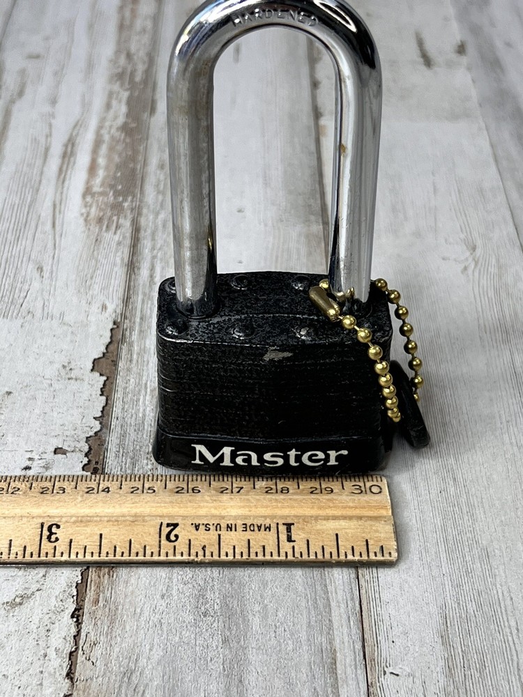 Master Lock - Keyed Padlock - Black - 1 Key